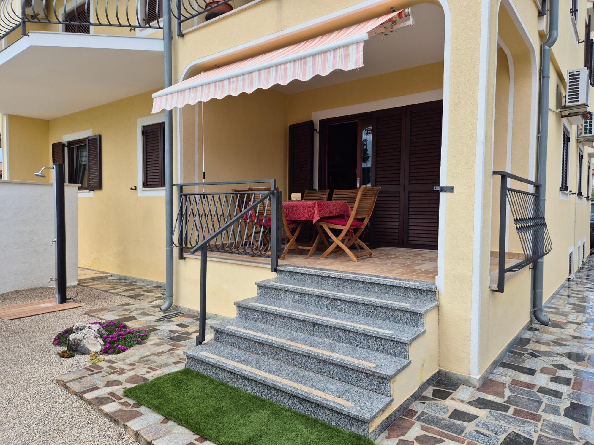 Apartment Vinja Porec - Privat Garden - Whirlpool Dış mekan fotoğraf