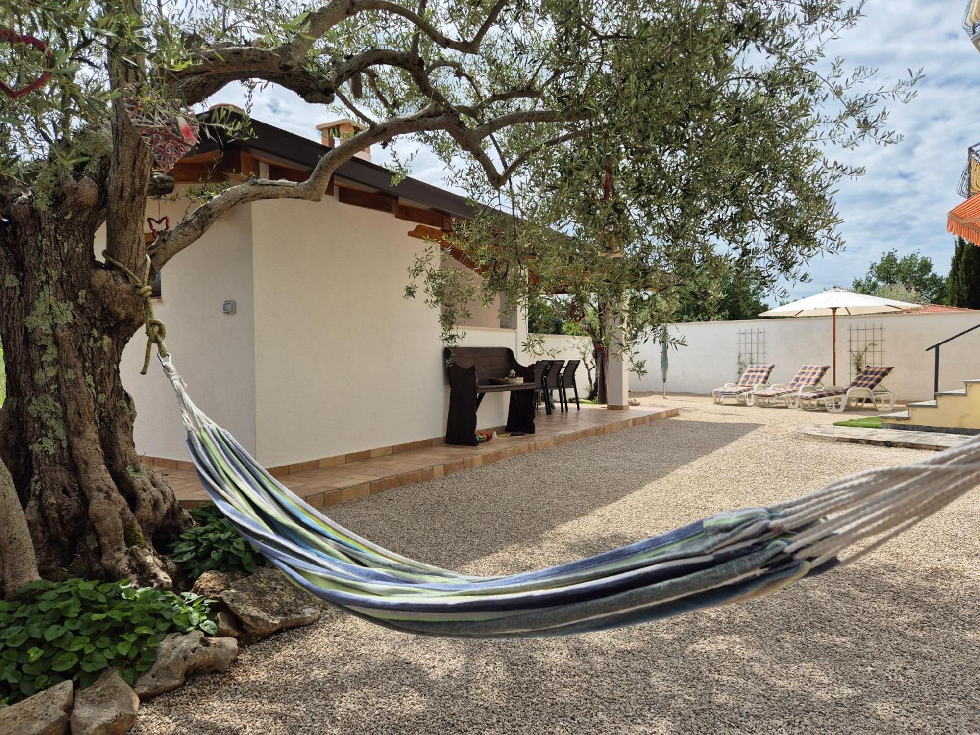 Apartment Vinja Porec - Privat Garden - Whirlpool Dış mekan fotoğraf