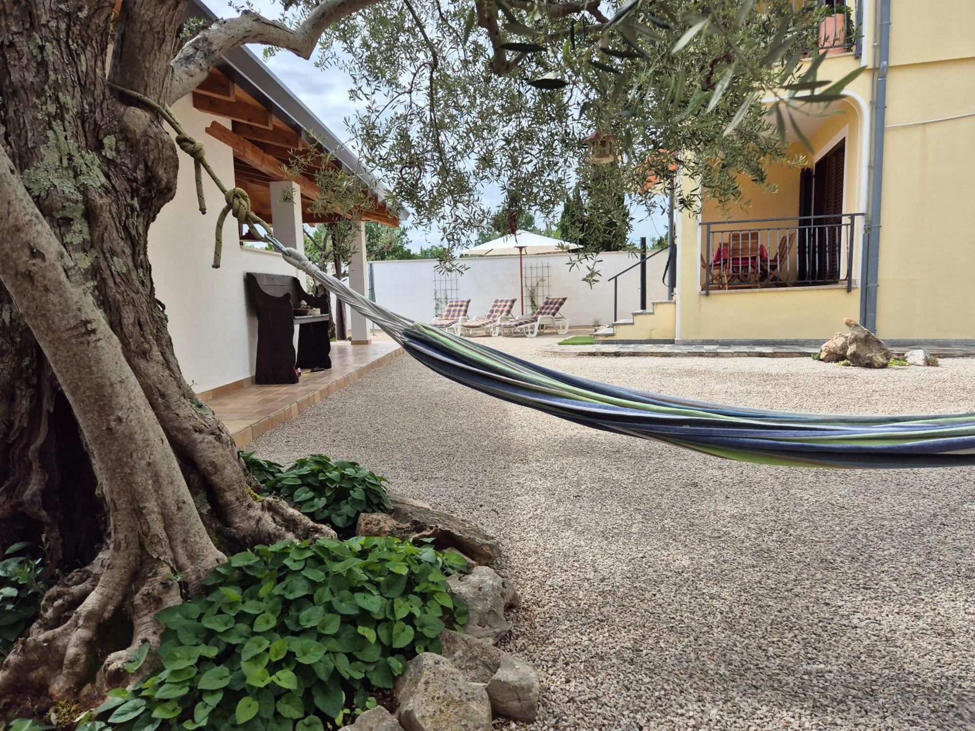 Apartment Vinja Porec - Privat Garden - Whirlpool Dış mekan fotoğraf