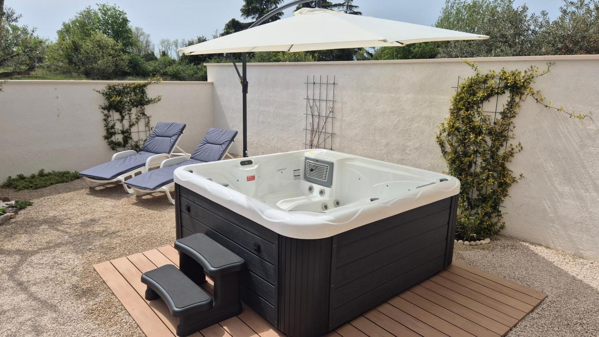 Apartment Vinja Porec - Privat Garden - Whirlpool Dış mekan fotoğraf
