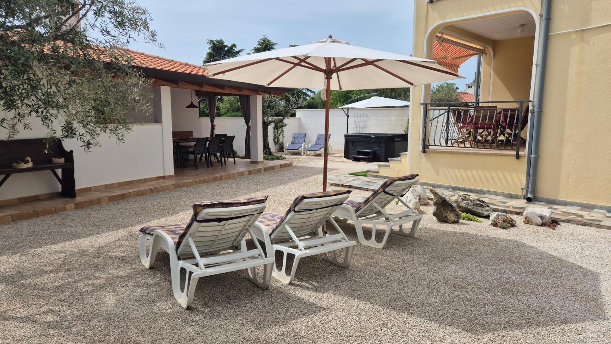 Apartment Vinja Porec - Privat Garden - Whirlpool Dış mekan fotoğraf