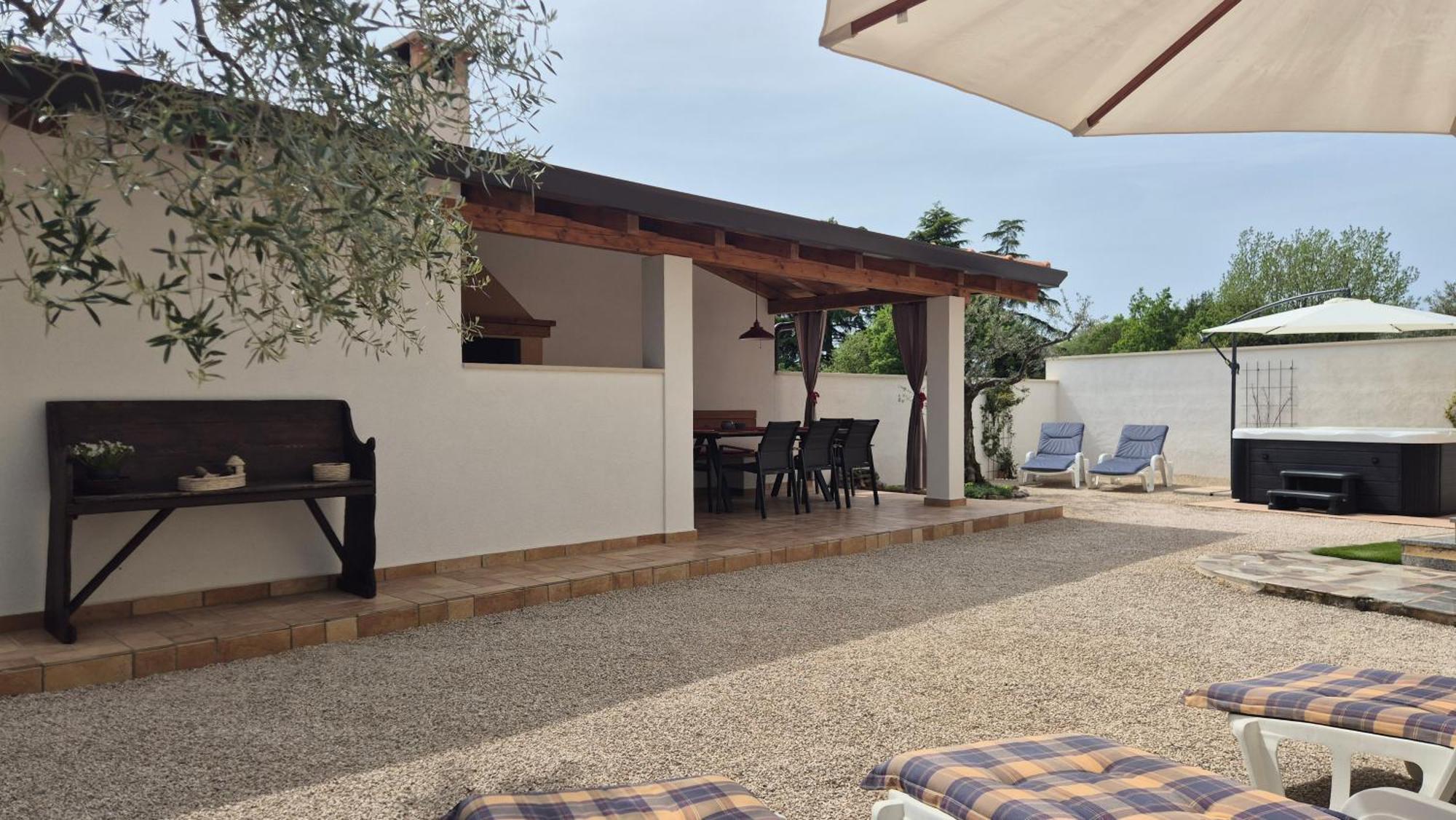 Apartment Vinja Porec - Privat Garden - Whirlpool Dış mekan fotoğraf